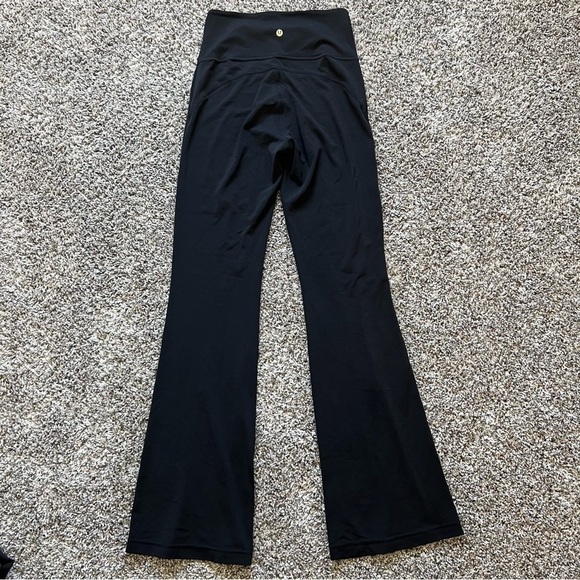 Lululemon In The Groove 6 - Picture 4 of 5